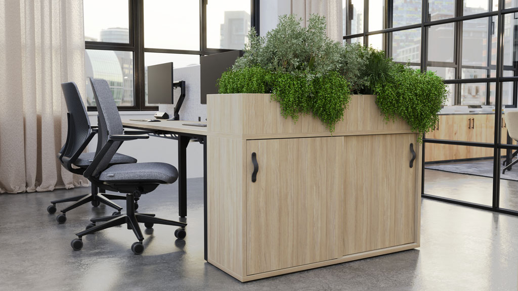 Planters with artificial planting option Planters with artificial planting option